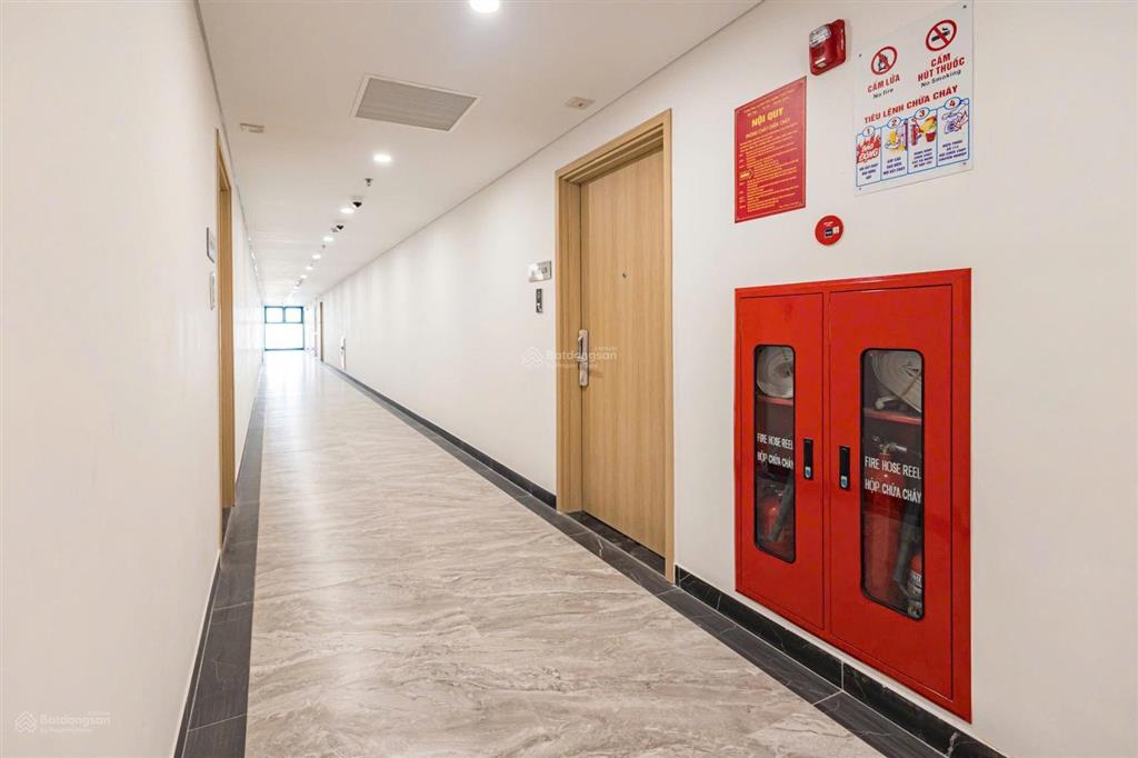 Tôi là chủ nhà cần bán căn 3pn 2wc 100m2 chuẩn giá 6,6 tỷ, có hỗ trợ vay ngân hàng, sẵn sổ đỏ