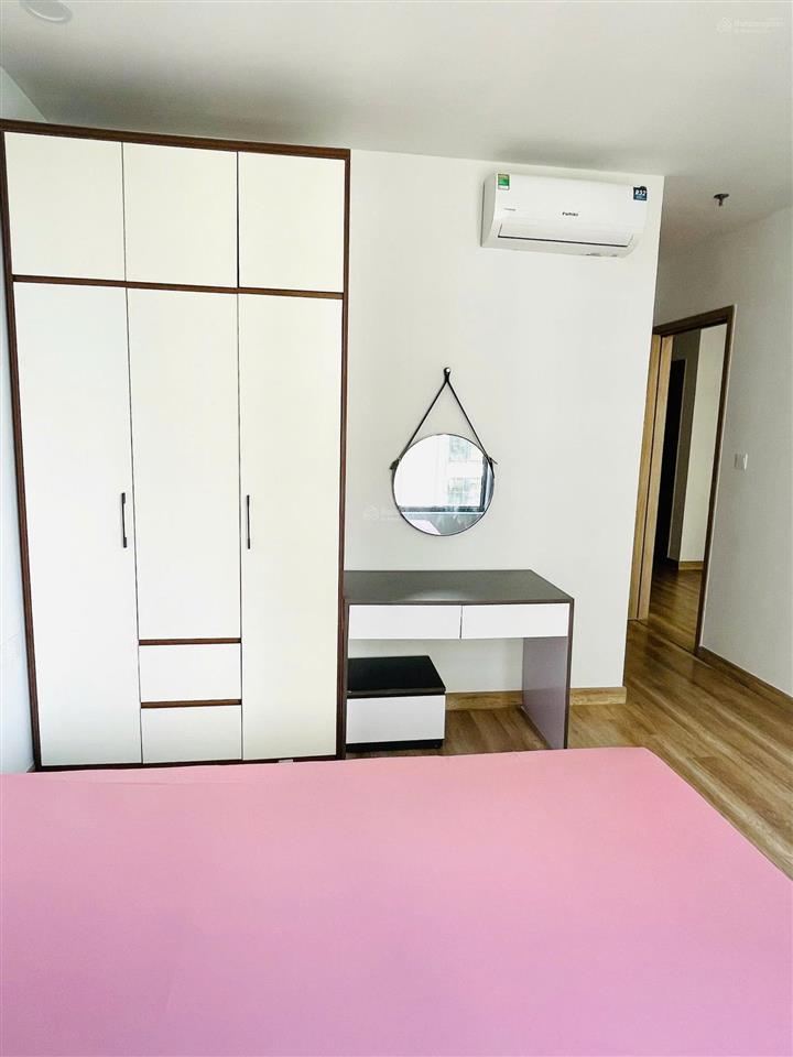 Cho thuê căn 2 ngủ, 2 vệ sinh wisteria full nội thất đẹp nhất wisteria 73m2 vào ở được ngay