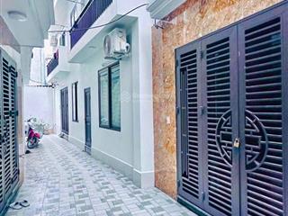 Bán nr tại cổ nhuế 1, 6,9 tỷ, 30 m2, 3pn, 4wc, mặt tiền 5,9m, pháp lý đầy đủ