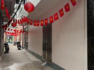 Mình cần cho thuê Nhà 5 tầng, mới xây năm 2024 giáp KĐT Văn Quán!