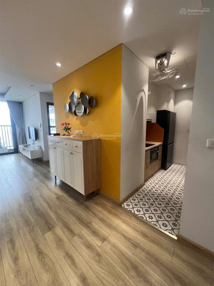 Chính chủ cho thuê "siêu phẩm" 3pn tại n01t5 ngoại giao đoàn  view hồ trọn đời