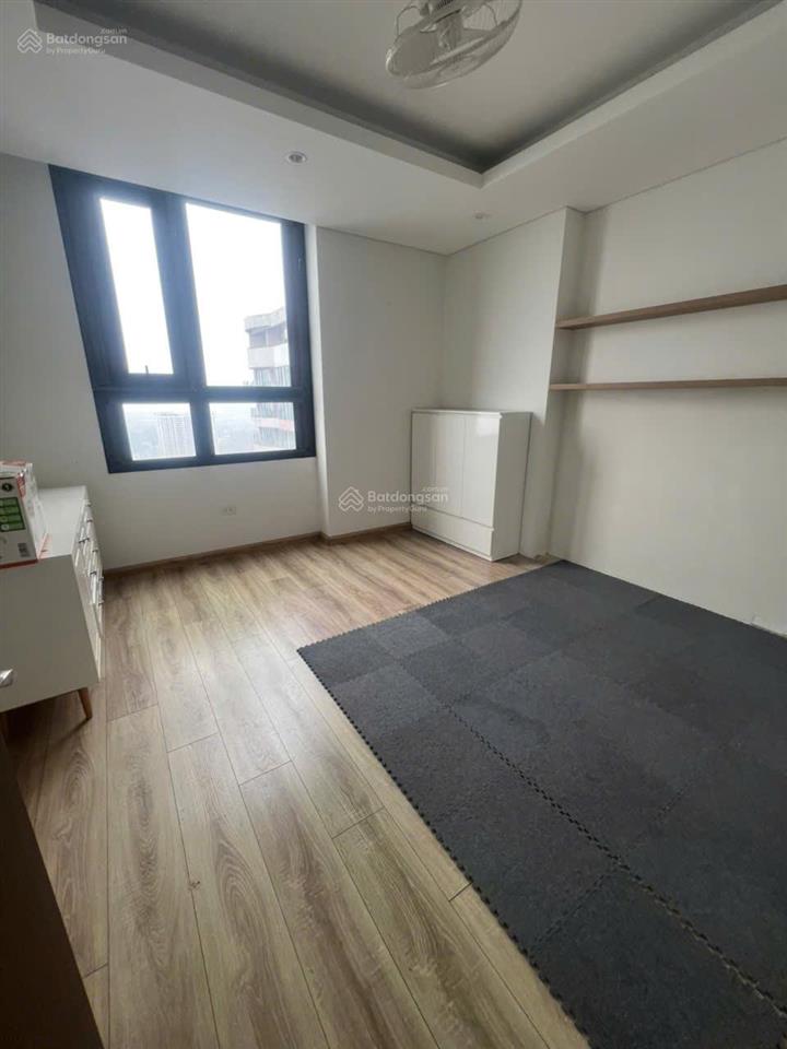 Chính chủ cho thuê "siêu phẩm" 3pn tại n01t5 ngoại giao đoàn  view hồ trọn đời