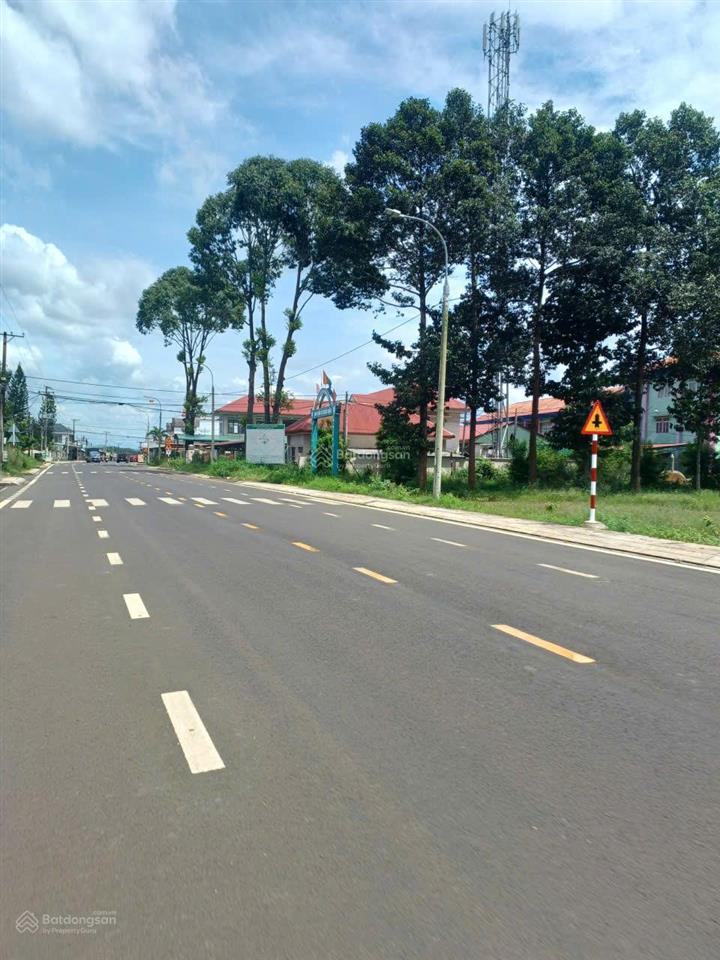 Mặt tiền nhựa phường xuân lập (5*30m) giá 650tr (bank hỗ trợ) sổ riêng, full thổ cư