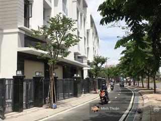 Giảm sâu 3 tỷ  bán 5 tầng  mt đồng văn cống  dt 110m2  giá cực sốc chỉ 17 tỷ