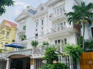 Villa thảo điền cực đẹp  mt đường 61  full nt  hđt 80tr/tháng  415m2  giá tốt chỉ 145tr/m2
