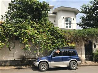 Villa thảo điền siêu đẹp ! ngay nguyễn ư dĩ 20x20m  3 tầng, hồ bơi full nt xịn  giá chỉ 110 tỷ