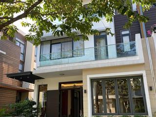 Bán căn biệt thự siêu đẹp thạnh mỹ lợi  ngay ubnd  10x17.5m  4 tầng  hđt 35 triệu/th