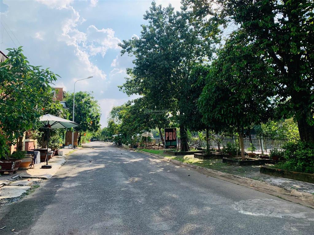 Xem ngay ! 5 lô biệt thự  khu mười mẫu, liền kề lakeview  xây hầm 4 tầng  giá chỉ từ 87tr/m2