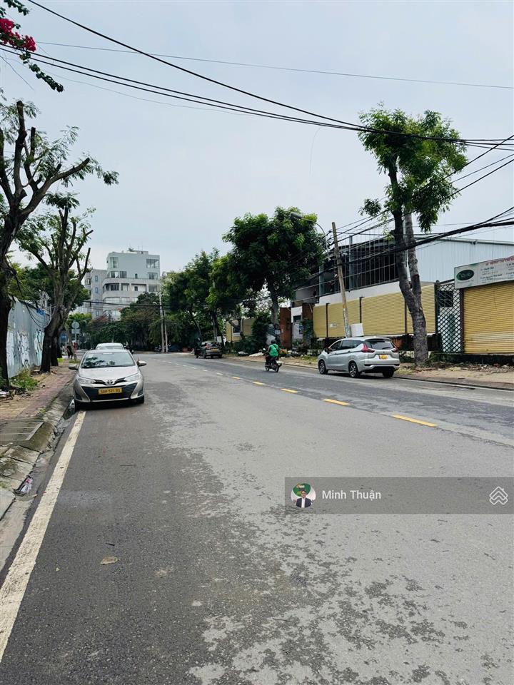 Bán lô đất đẹp nhất nguyễn văn hưởng ! góc 2 mặt tiền  30x18m  xây hầm 5 tầng  gía chỉ 285tr/m2