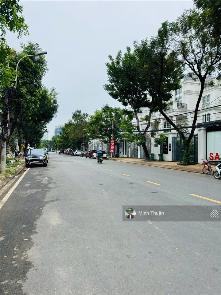 Bán lô đất đẹp nhất nguyễn văn hưởng ! góc 2 mặt tiền  30x18m  xây hầm 5 tầng  gía chỉ 285tr/m2