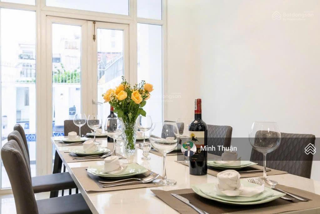 Rẻ nhất mặt tiền phố tây ! nhà 4 tầng  mặt tiền nguyễn bá huân  4 tầng  205m2 giá siêu rẻ 37 tỷ