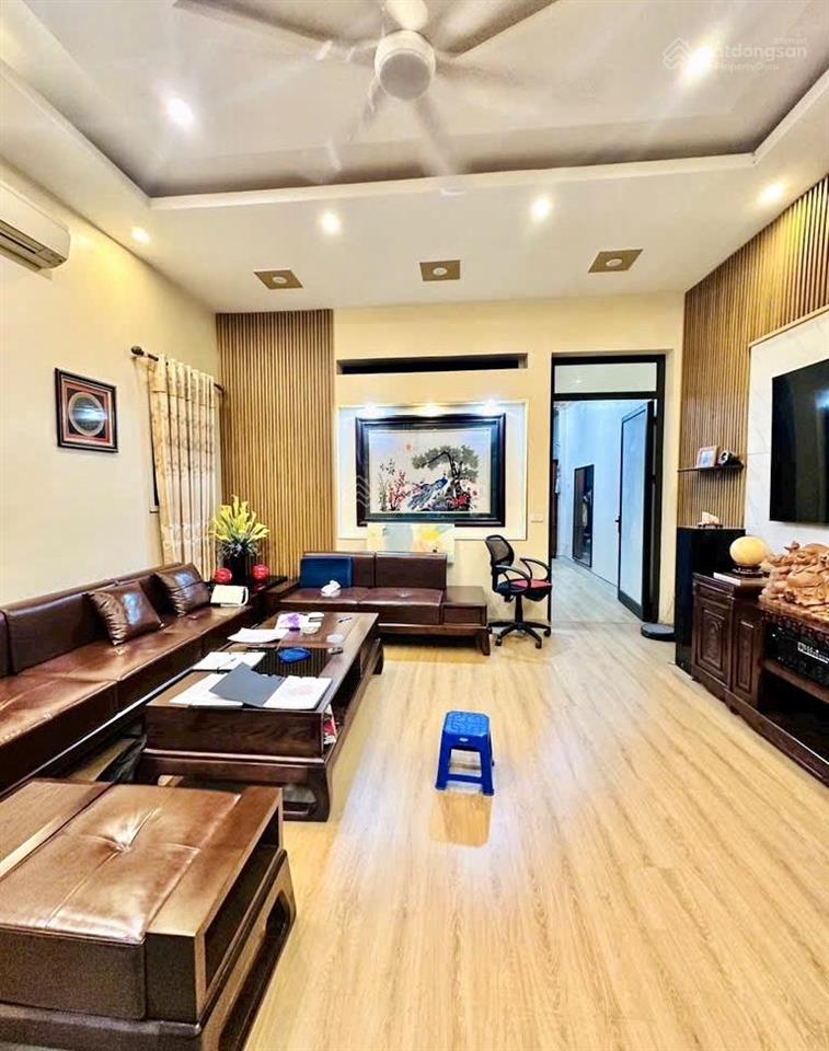 Bán nhà đào tấn  phân lô vip  2 mặt ôtô  70m2  28.9 tỷ