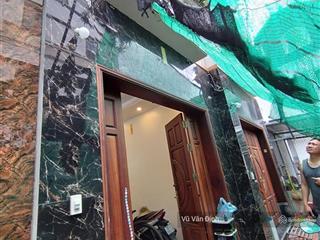 Nhà đẹp ỷ la, dương nội, ngõ rộng, gần phố, dt 37m2, 4 tầng, dân xây