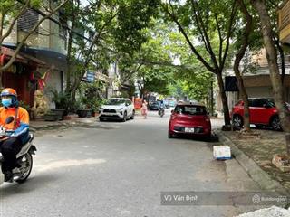 Chính chủ bán nhanh mảnh đất đẹp mỗ lao , hà đông. dt 50m, mt 3,8m . gần phố , sổ chính chủ .