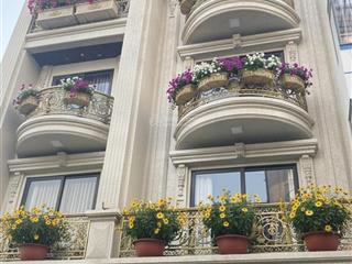 Siêu hiếm biệt thự tân cổ long biên 62.5m,6 t ,thang máy , gara ô tô, vỉa hè ô tô tránh giá 17 tỷ