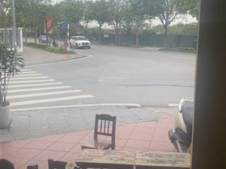 Nhà đất tụ khí sinh tài vượng khí khu phố trạm hai mặt tiền sổ đỏ 130m2 bán