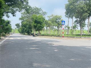 Ôtô tránh 10m ngõ ôtô vào ôtô đỗ trong đất sổ đỏ 58m2 long biên aeon gần giá hơn 5tỷ