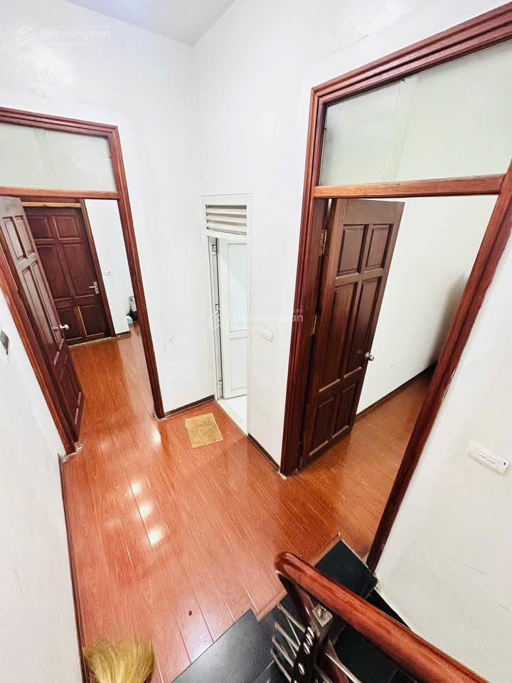 Nhà hiếm! cầu giấy nguyễn khang 50m, 4t, mt 5.2m, giá 11.6 tỷ,gần hồ điều hoà, trường cấp 1,2