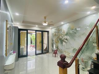Mặt tiền quận 8, tạ quang bửu, 3 tầng, đường 6m, 4x16m, nhỉnh 9 tỷ