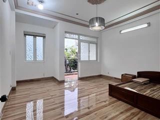 Hot, nhà quận 8, âu dương lân, 3 tầng, hẻm xe hơi, 5,1 x12m, chỉ nhỉnh 6 tỷ