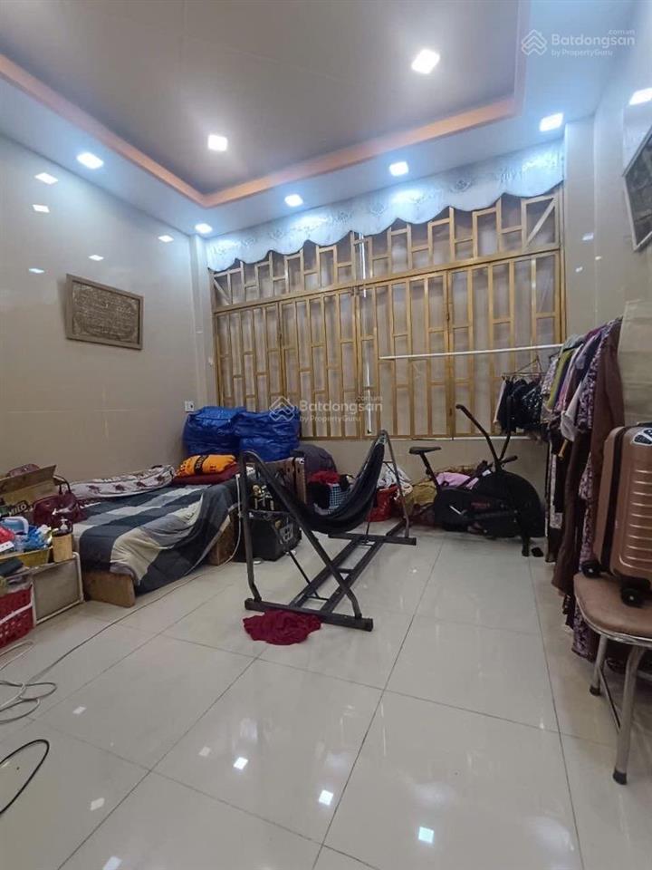 Bán nhà quận 8, âu dương lân, 3 tầng, hẻm thông thoáng 6m, 5x20m, nhỉnh 9tỷ