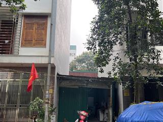 Bán lô đất dịch vụ hàng bè, kiến hưng. dt 50m * 4m. giá 12.5 tỷ. kinh doanh sầm uất. ô tô tránh đỗ