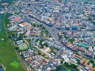 Bán nhà mặt tiền đối diện trung tâm thể thao ninh hoà