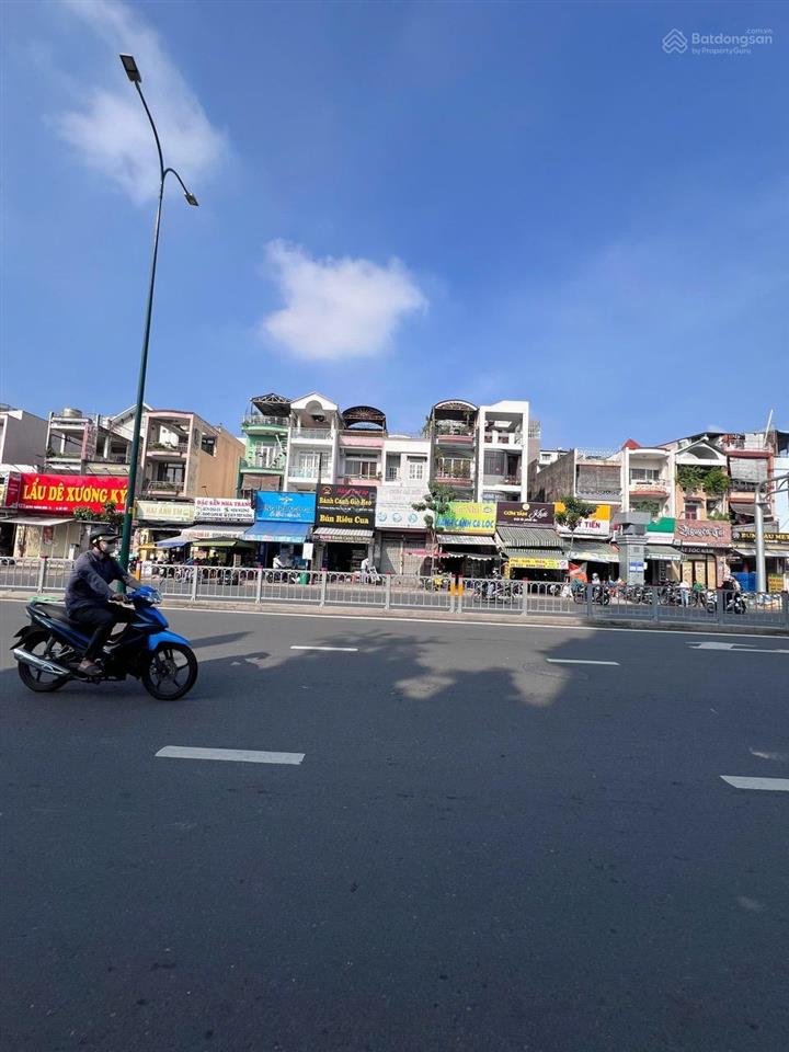 Bán nhà mặt tiền 3 lầu dương quảng hàm  gò vấp  4m x 18m  giá 16.6 tỷ tl