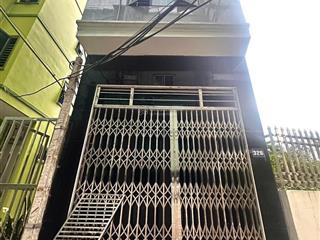 Bán gấp nhà 3 tầng dân xây  di trạch  lô góc  4tỷ3