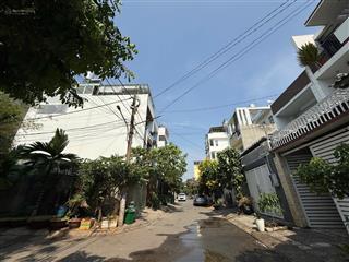 8,6 tỷ bán nhà 2 lầu  kdc bình dân  đường hiệp bình  80m2  8,6 tỷ.  diện tích 4x20.