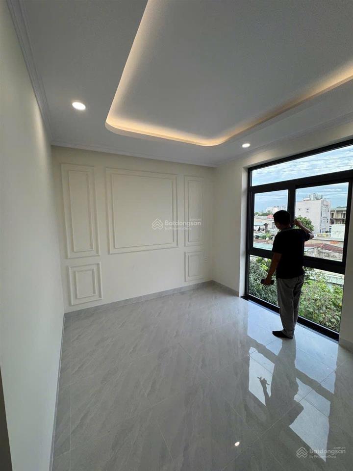 10,5 tỷ giảm 1 tỷ mt rẻ nhất linh đông bán căn mặttiền đường 41 linh đôngthủ đức sát phạm văn đồng