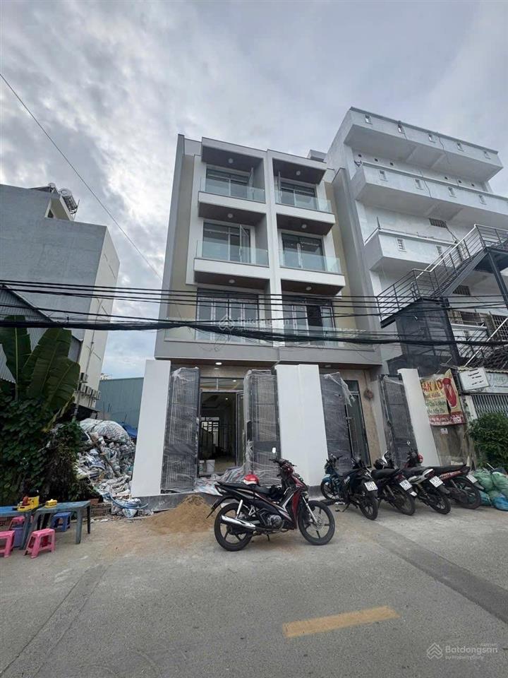 10,5 tỷ giảm 1 tỷ mt rẻ nhất linh đông bán căn mặttiền đường 41 linh đôngthủ đức sát phạm văn đồng