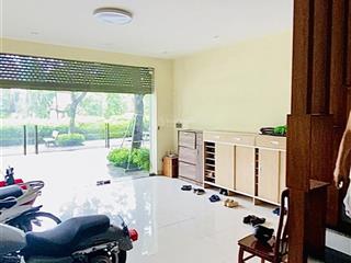 Nhà geleximco  90 m2 4 tầng mặt công viên  hoàn thiện thang máy  mặt tiền 6m