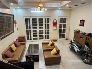 Giảm ngay 1 tỷ  liền kề ngô thì nhậm, hà đông 5 tầng mặt tiền 5,5m