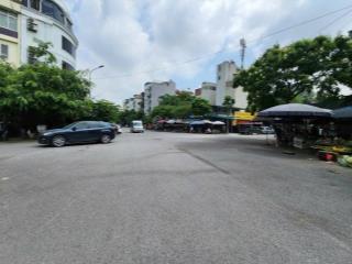 Lô đất đẹp dịch vụ vạn phúc 100 m2 mặt tiền 8m, khu vực xây 7 tầng