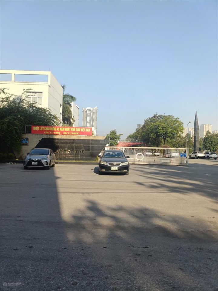 Mặt phố quang trung  200m  mặt tiền 9,6m  hai mặt đường  không quy hoạch