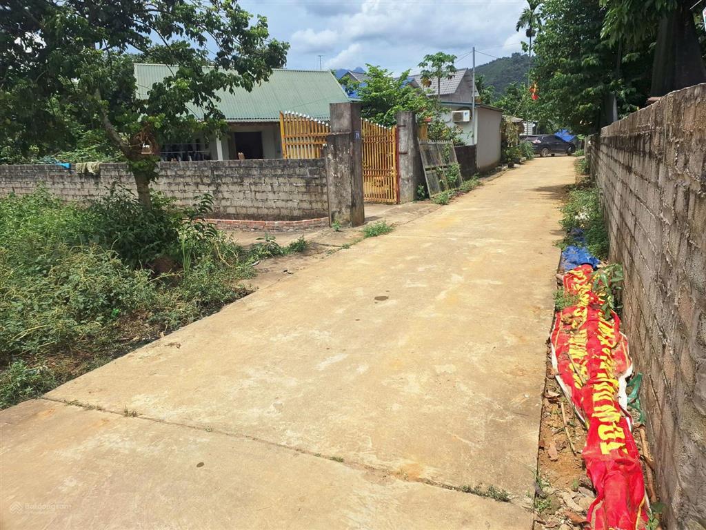 Siêu phẩm 350m (200m đất ở) giá đầu tư thôn đầm bối, yên trung, thạch thất
