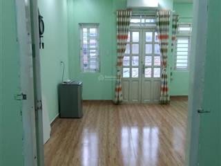 Phòng trọ trung tâm quận 1 rộng 35m2 đủ tiện nghi  giá tốt