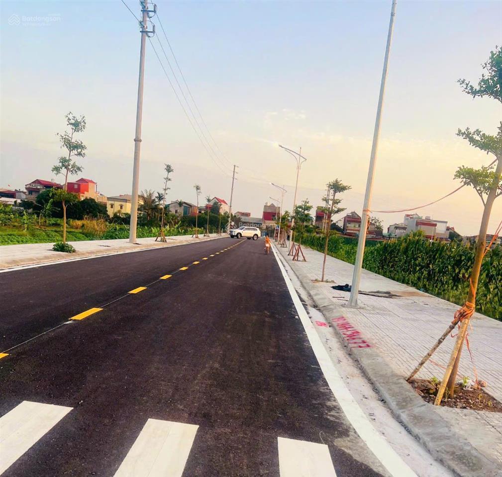Bán đất chính chủ 120m2 , mặt tiền 6m , giá đầu tư sinh lời