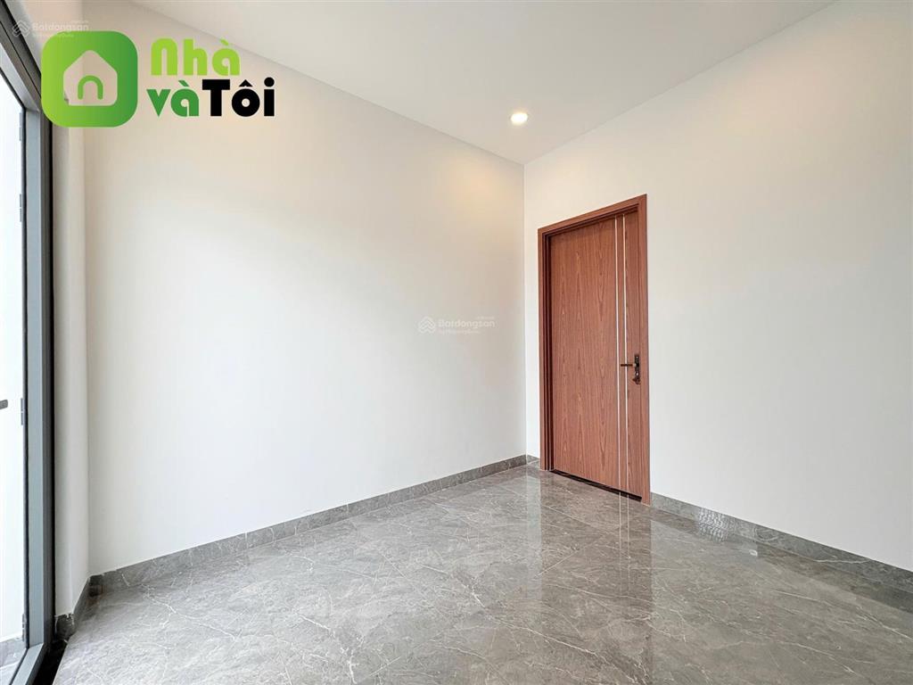 Mặt phố cực đẹp pháo đài láng trung tâm dt 100m2 3t mặt tiền khủng, giá chỉ 38 tỷ