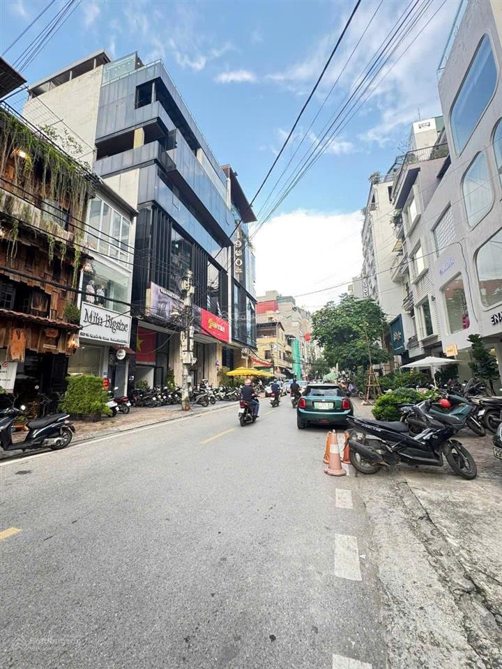 Căn hiếm mặt phố hoàng cầu, lô góc diện tích 90m² mặt tiền khủng 9m, hạ sâu chỉ còn 46 tỷ