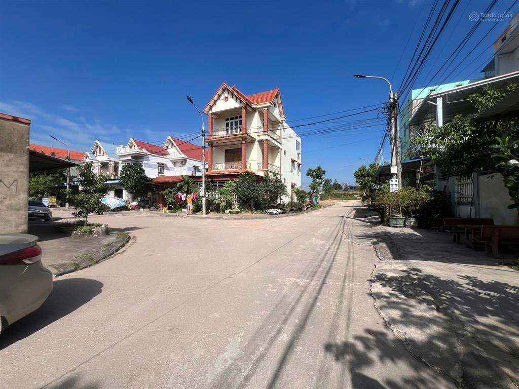 Bán gấp 125m2 đất đối diện samsung cách 300m phổ yên thái nguyên