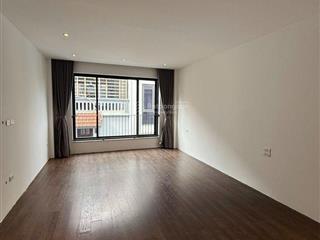 Trước nhà ô tô tránh, ngõ nông, phố ngọc thụy nhà đẹp 5 tầng hơn 13 tỷ, thang máy, tiện ích