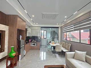 Ô tô vào nhà, thang máy phố nguyễn sơn 6 tầng lô góc thoáng, mặt tiền đẹp 13 tỷ