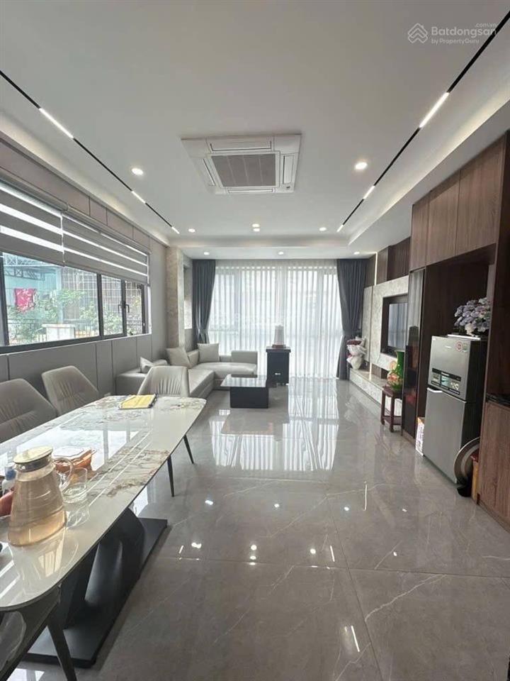 Ô tô vào nhà, thang máy phố nguyễn sơn 6 tầng lô góc thoáng, mặt tiền đẹp 13 tỷ