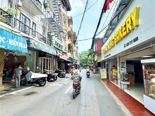 Bán nhà mai độnghai bà trưng,ô tô sát nhà, gần hồ, gần trường họcfull nội thất32m, 6 tầngở ngay