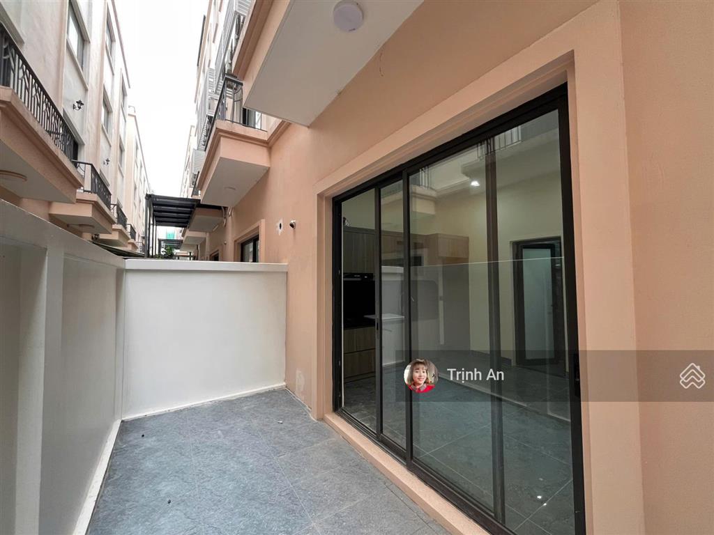 Hàng hot! căn ha 65m², mặt tiền 5m, hoàn thiện 2 tầng đẹp giá 9.3 tỷ