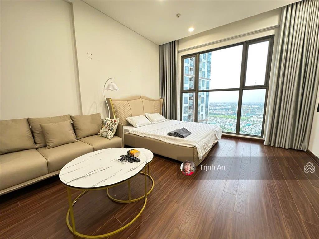 Cần bán gấp căn studio view sông full đồ chỉ 2,45 tỷ