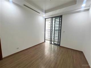 Bán gấp căn hộ p0519 times city, 76m², nhà trống, sơn mới, giá 7.9 tỷ