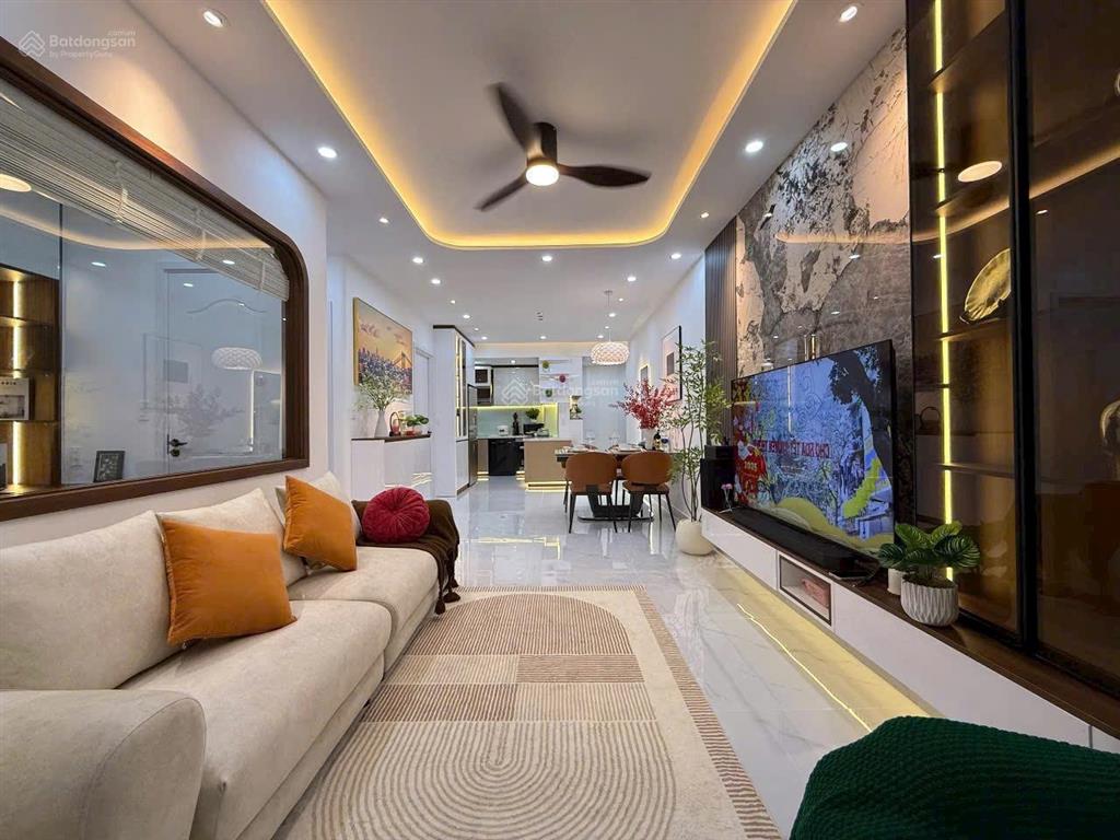 Căn hộ cao cấp, saigon south 3pn  view đẹp, nội thất sang trọng chỉ 16tr.  0849 160 *** (em anh)